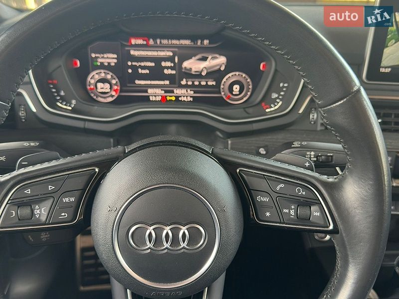Кабриолет Audi A5 2017 в Киеве