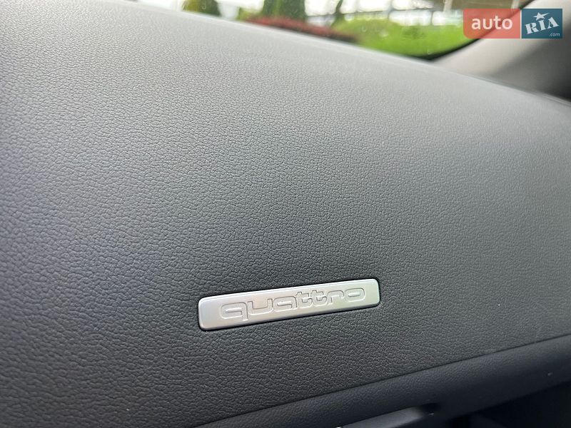 Кабриолет Audi A5 2012 в Днепре