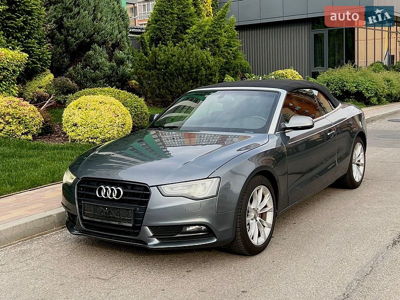Кабриолет Audi A5 2012 в Днепре