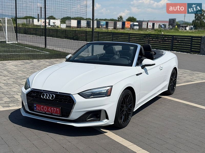 Кабриолет Audi A5 2022 в Ужгороде