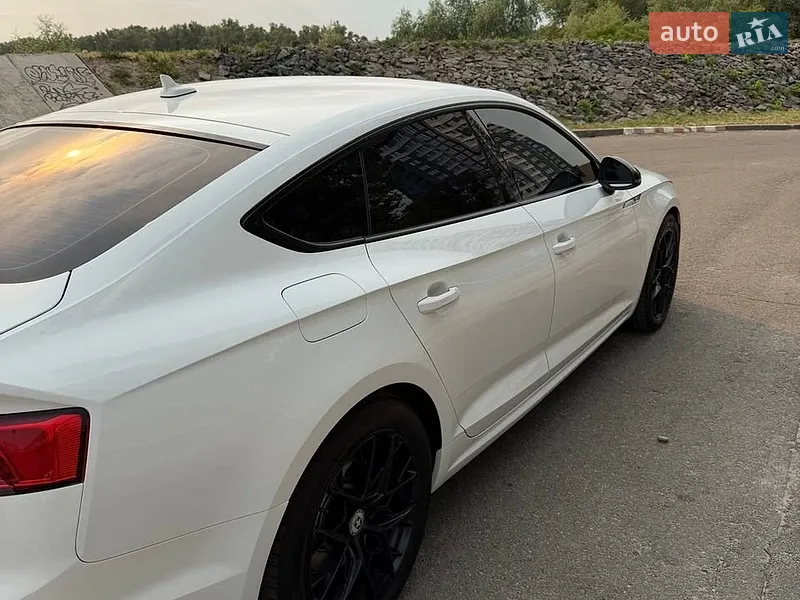 Audi A5 2017 VIN WAUZZZF54HA027547 фото оголошення 9 з 44