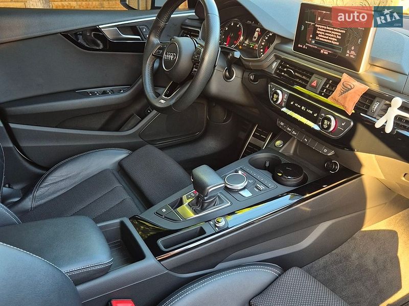 Купе Audi A5 2018 в Киеве