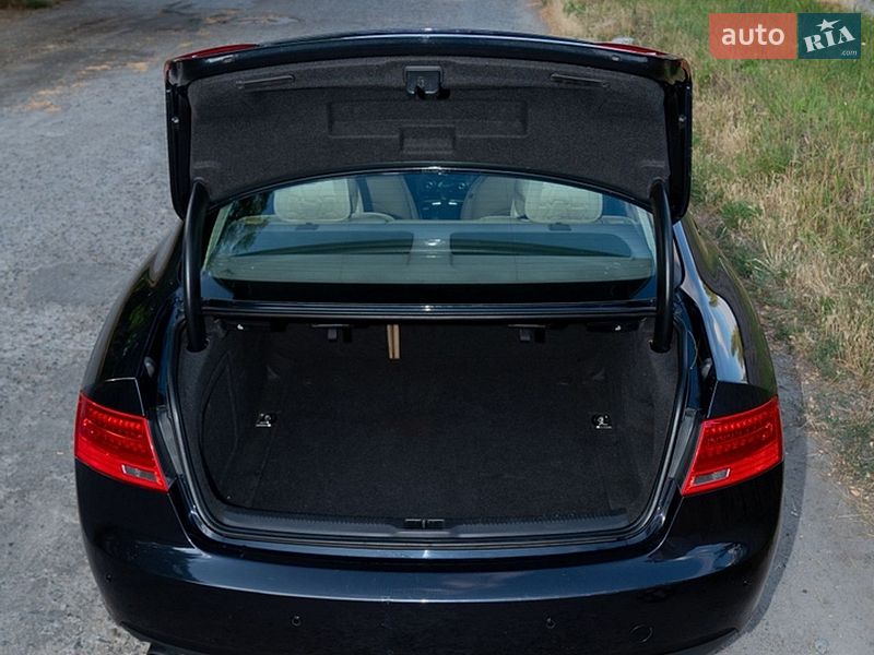 Купе Audi A5 2013 в Кривом Роге