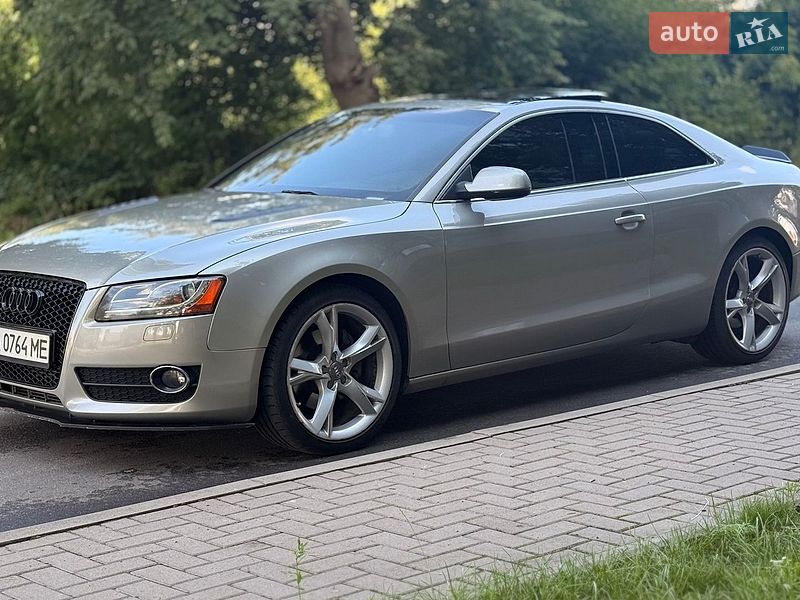 Купе Audi A5 2010 в Киеве
