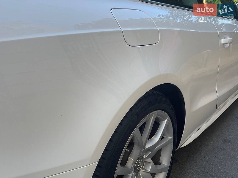 Купе Audi A5 2010 в Киеве
