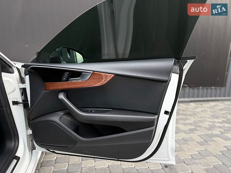 Ліфтбек Audi A5 2020 в Львові