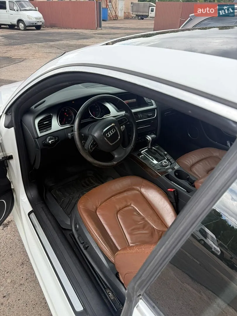 2011 Audi A5 - мініатюра 13
