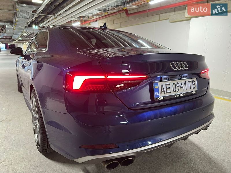 Купе Audi A5 2018 в Киеве фото 14 Купе Audi A5 2018 в Киеве