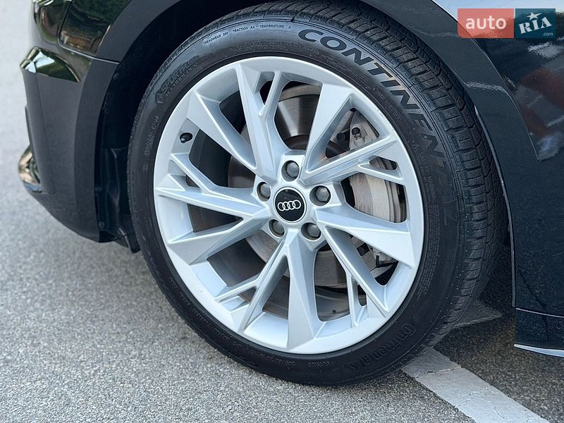Кабріолет Audi A5 2022 в Києві