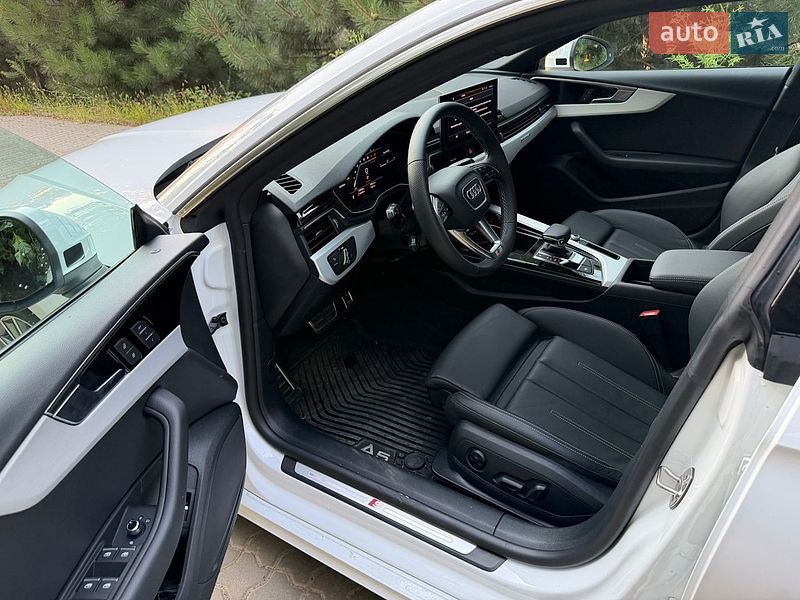 Лифтбек Audi A5 2024 в Одессе