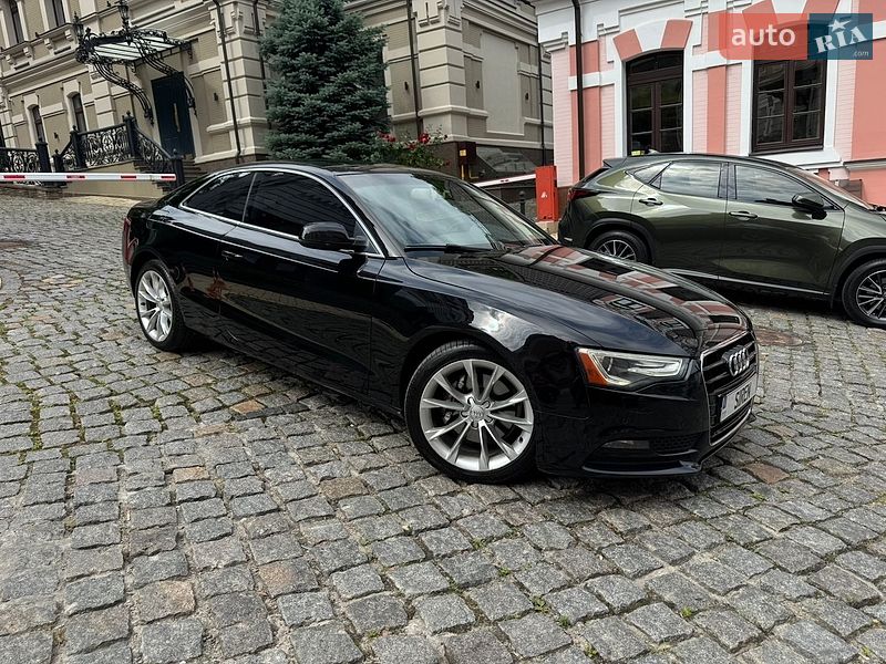 Купе Audi A5 2012 в Києві