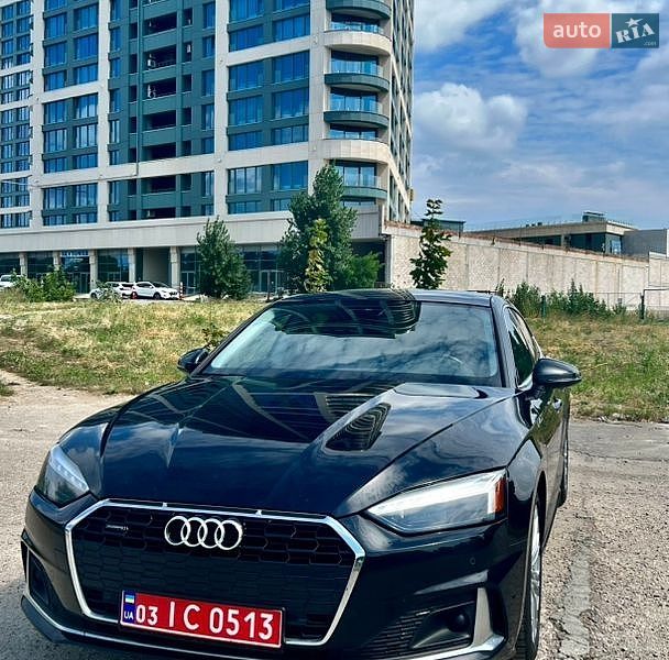 Лифтбек Audi A5 2022 в Днепре