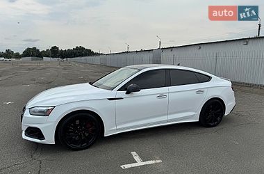 Лифтбек Audi A5 2020 в Киеве