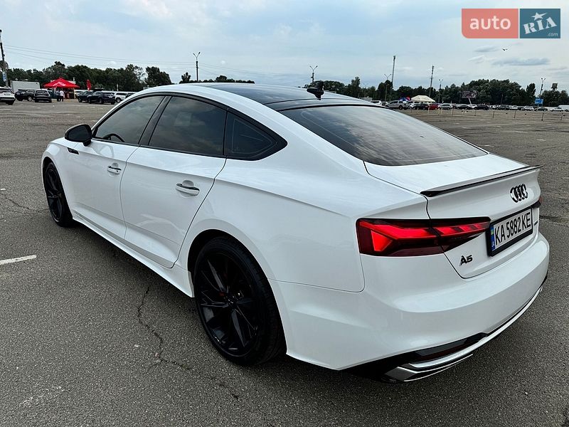 Лифтбек Audi A5 2020 в Киеве