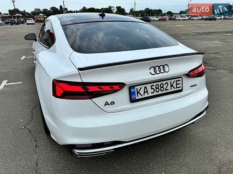 Лифтбек Audi A5 2020 в Киеве