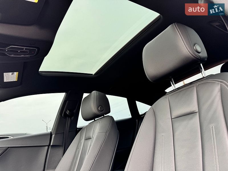 Лифтбек Audi A5 2020 в Киеве