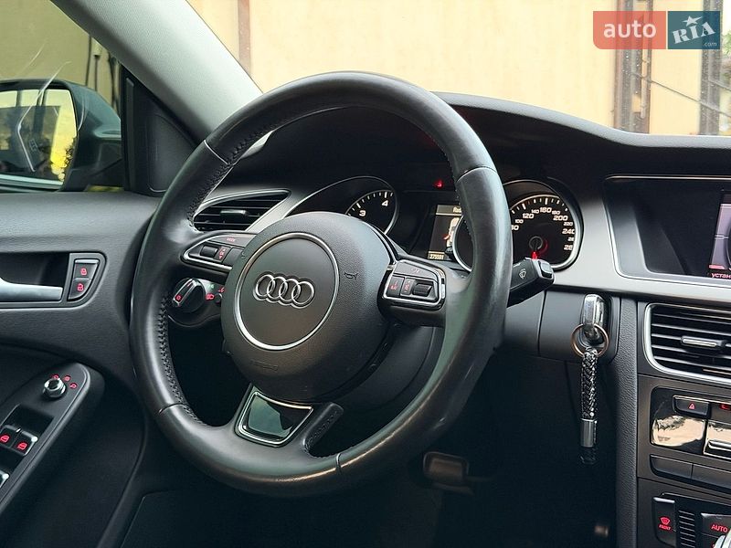 Купе Audi A5 2014 в Стрию
