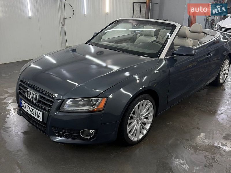 Кабриолет Audi A5 2010 в Лановцах