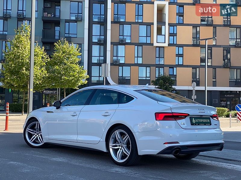 Купе Audi A5 2019 в Києві