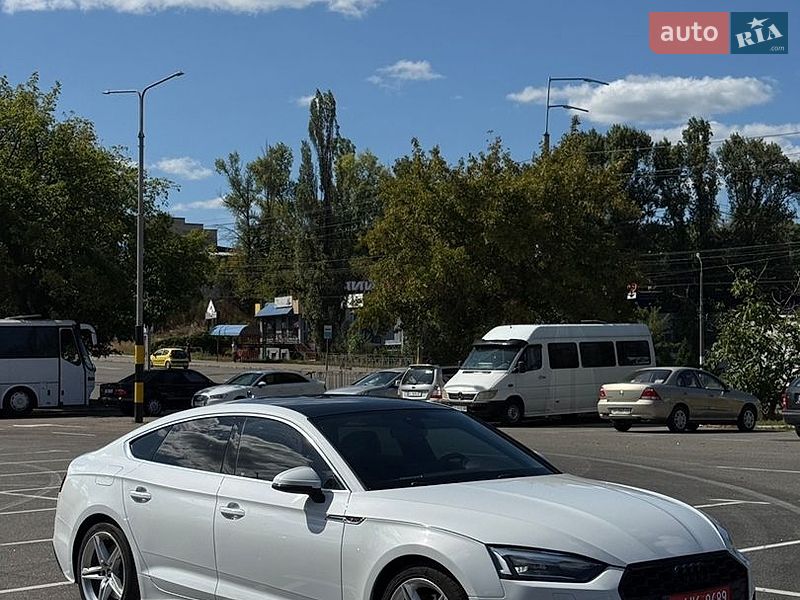 Лифтбек Audi A5 2021 в Киеве