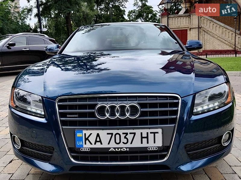 Купе Audi A5 2010 в Киеве