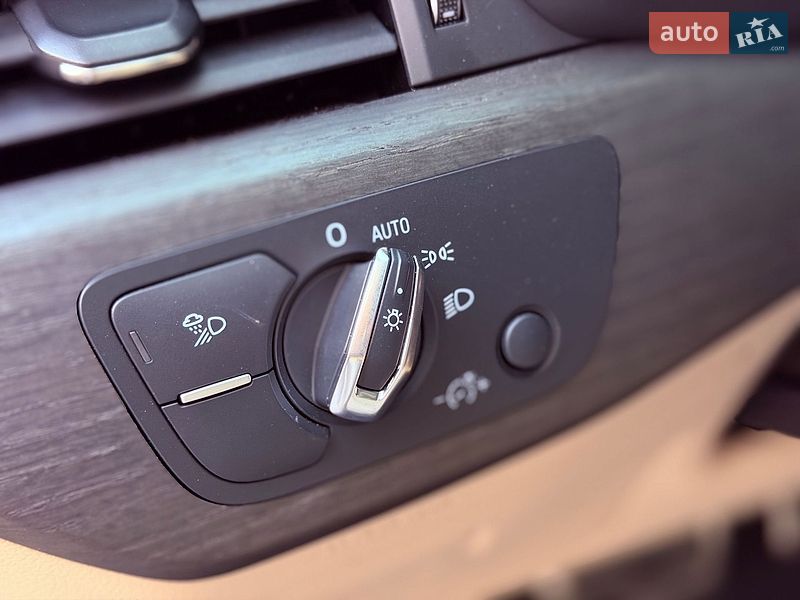 Лифтбек Audi A5 2023 в Киеве