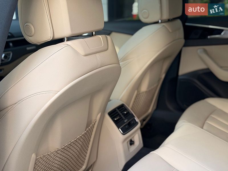 Лифтбек Audi A5 2023 в Киеве