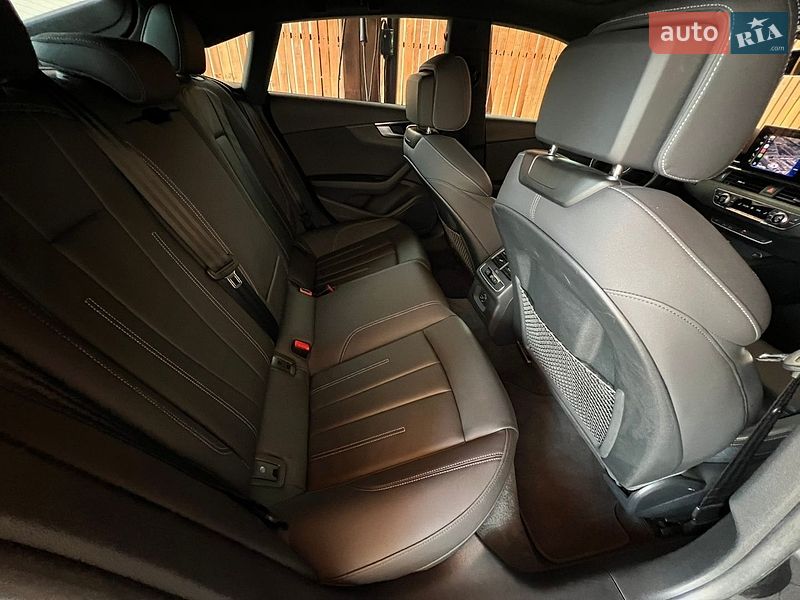 Лифтбек Audi A5 2021 в Киеве
