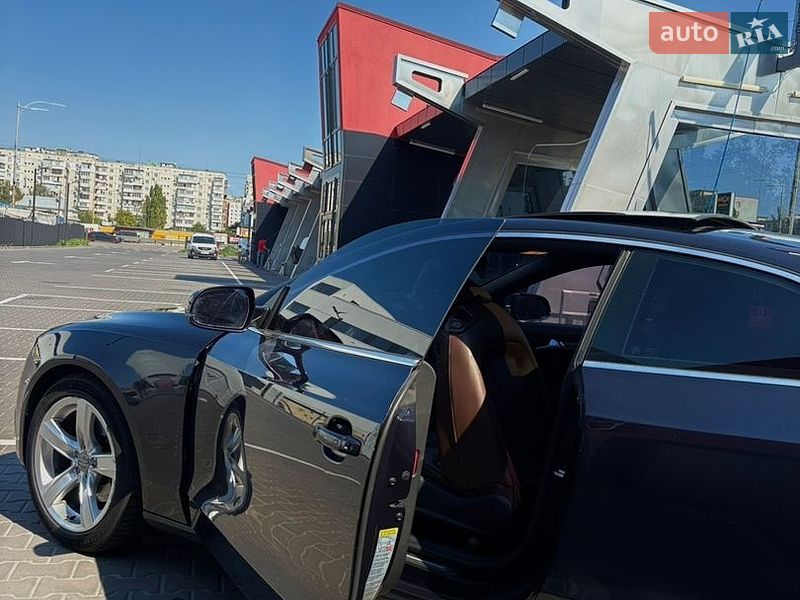 Купе Audi A5 2013 в Киеве