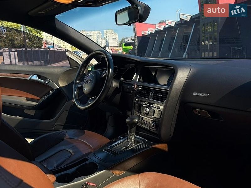 Купе Audi A5 2013 в Киеве