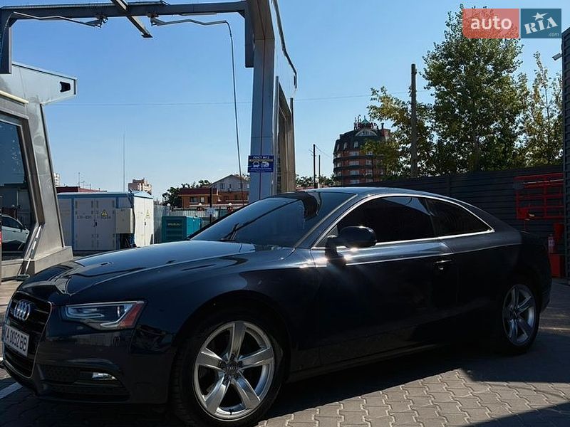 Купе Audi A5 2013 в Киеве