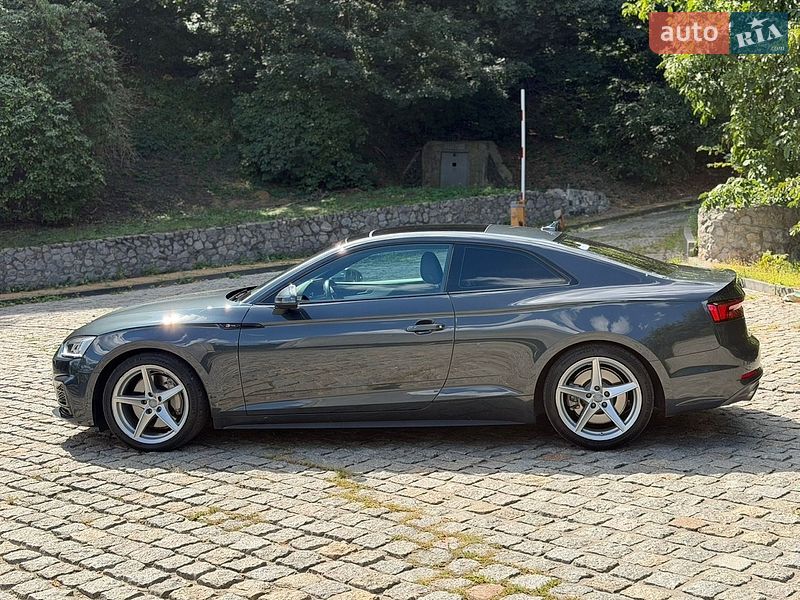 Купе Audi A5 2018 в Киеве
