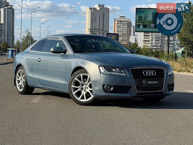 Купе Audi A5 2009 в Києві