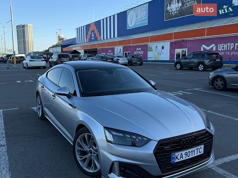 Лифтбек Audi A5 2023 в Киеве