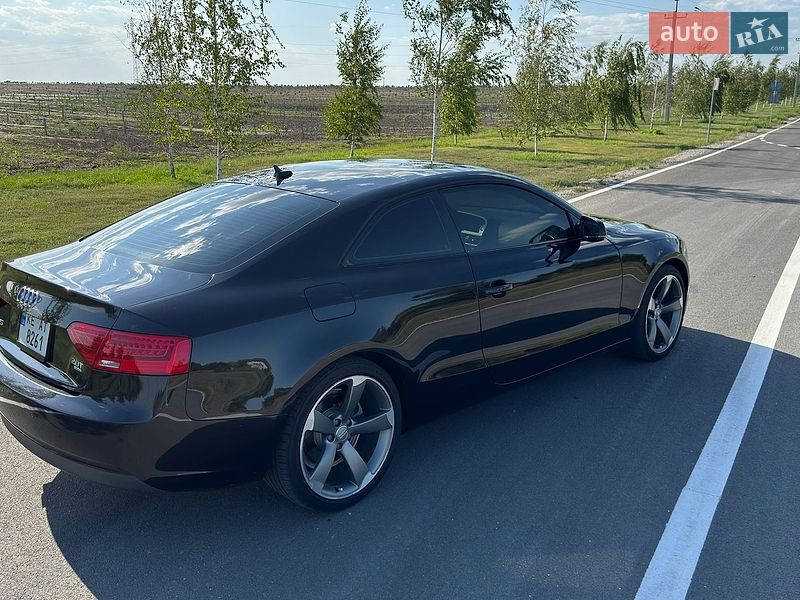 Купе Audi A5 2014 в Дніпрі