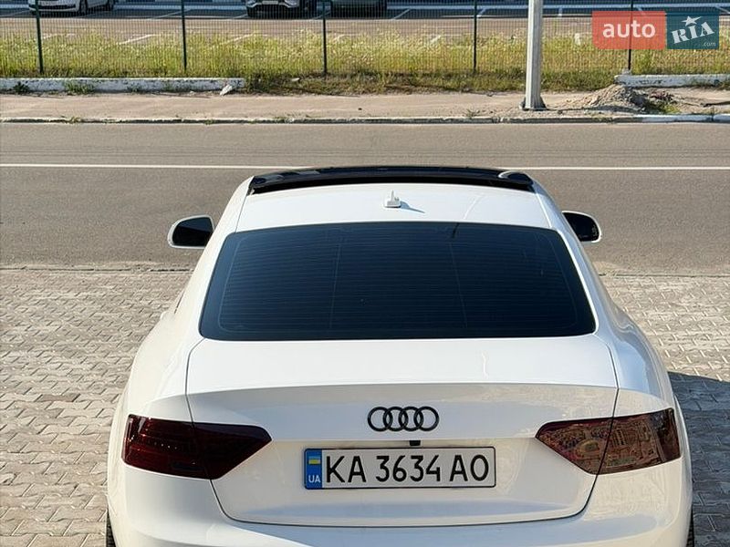 Купе Audi A5 2013 в Киеве