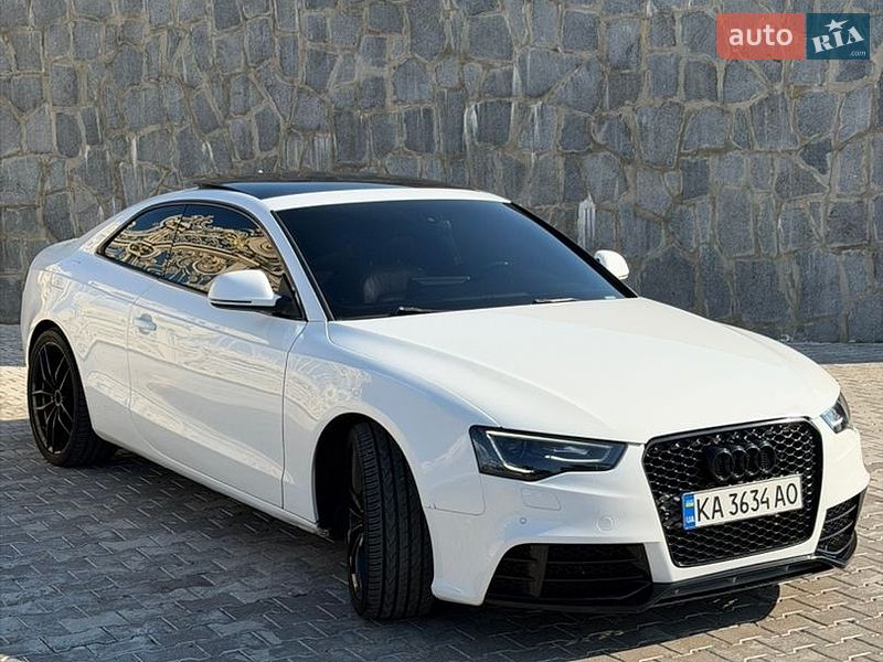 Купе Audi A5 2013 в Киеве