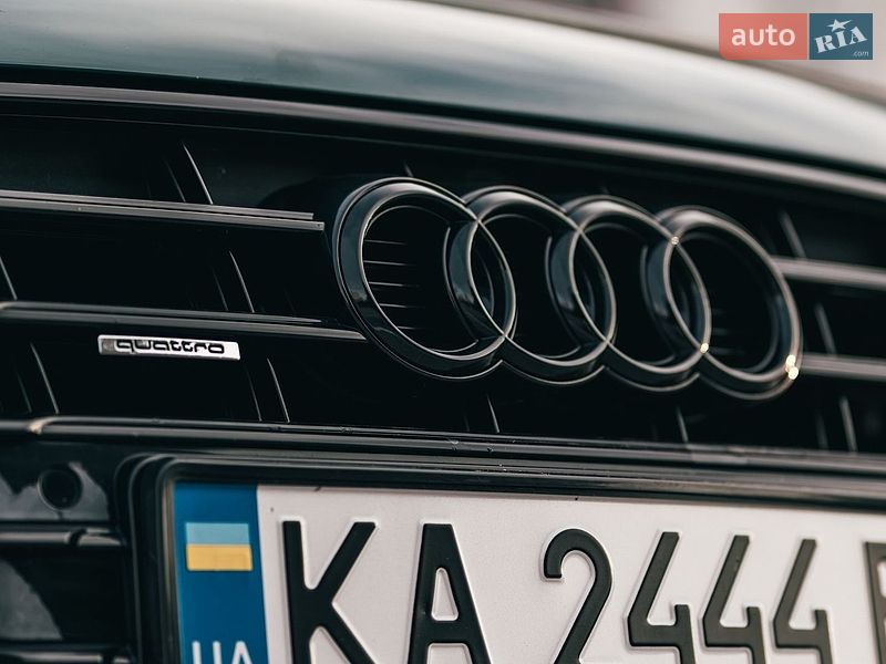 Купе Audi A5 2011 в Києві