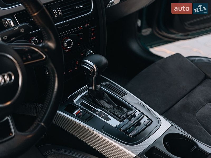 Купе Audi A5 2011 в Києві