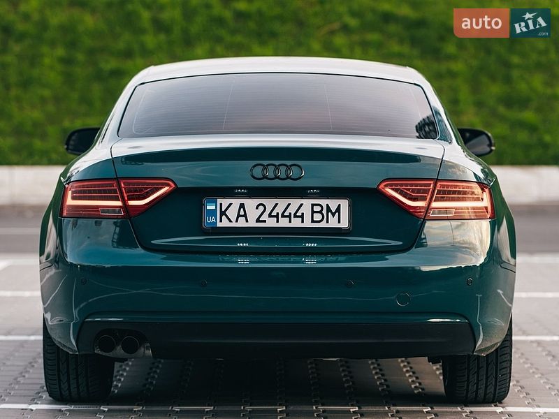 Купе Audi A5 2011 в Києві