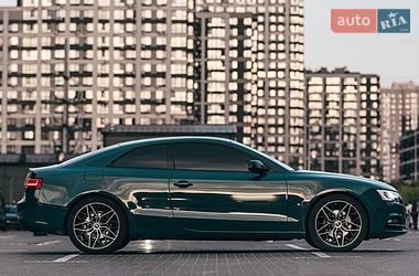 Купе Audi A5 2011 в Києві