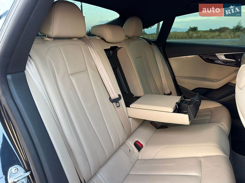 Купе Audi A5 2018 в Мукачевому