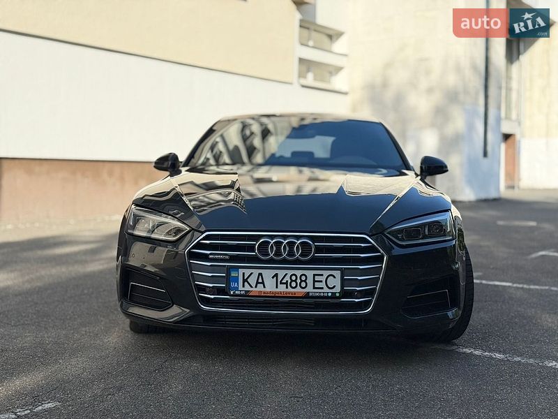 Купе Audi A5 2018 в Киеве