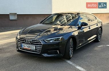 Купе Audi A5 2018 в Киеве