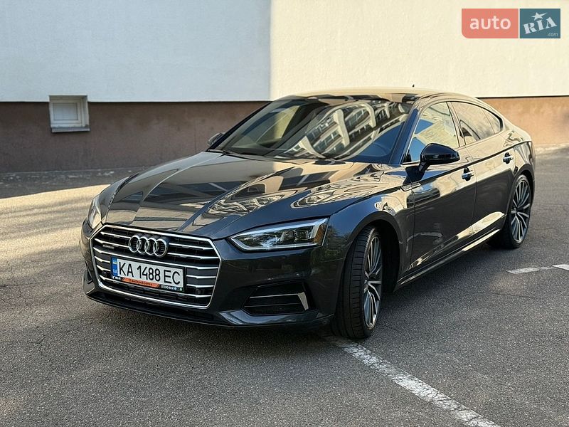Купе Audi A5 2018 в Киеве