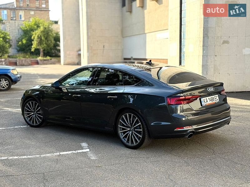Купе Audi A5 2018 в Киеве