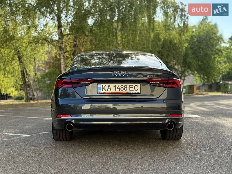 Купе Audi A5 2018 в Киеве