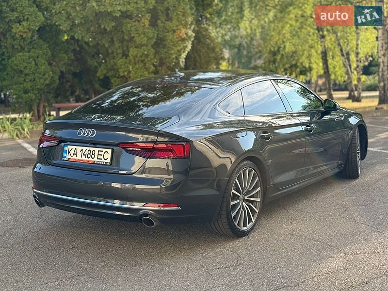 Купе Audi A5 2018 в Киеве