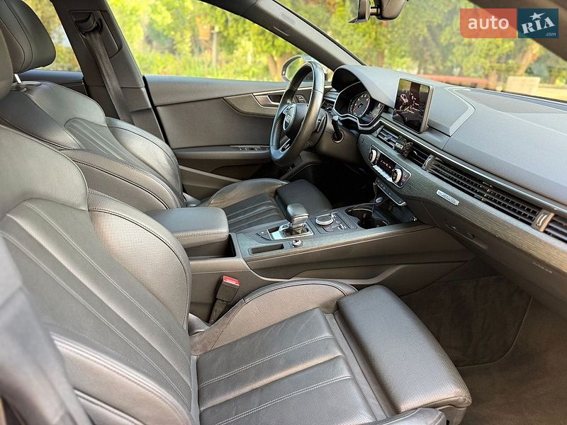 Купе Audi A5 2018 в Киеве