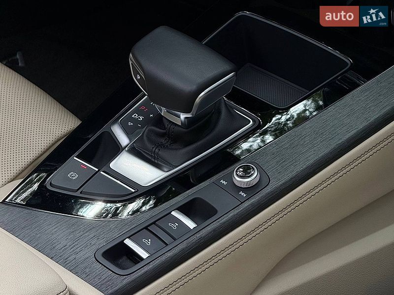 Кабріолет Audi A5 2024 в Чернівцях